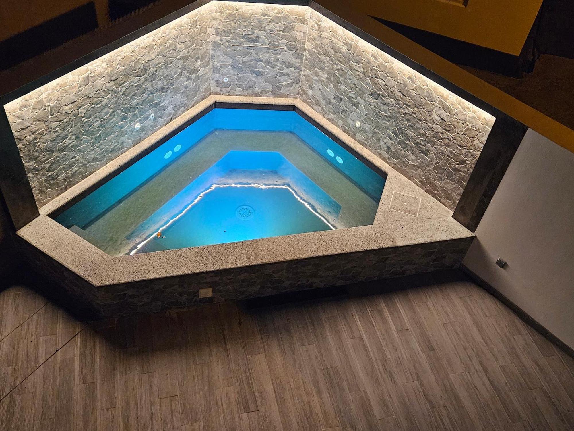 Next House *
